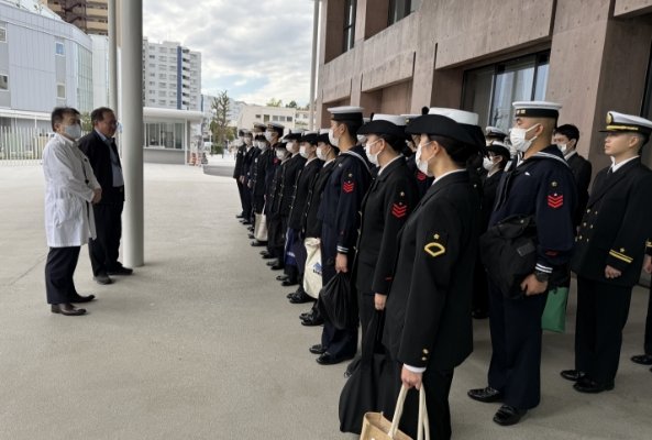 自衛隊横須賀病院の各種衛生課程の学生さんが資料館を見学に来校されました